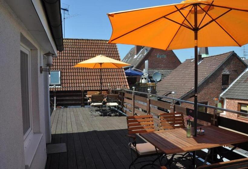 Номер Deluxe, Apartuum