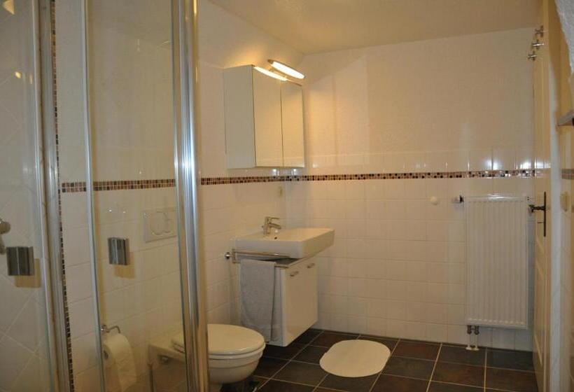 Номер Deluxe, Apartuum