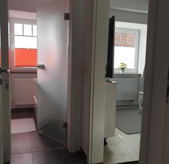 Полулюкс Повышенной Комфортности, Apartuum