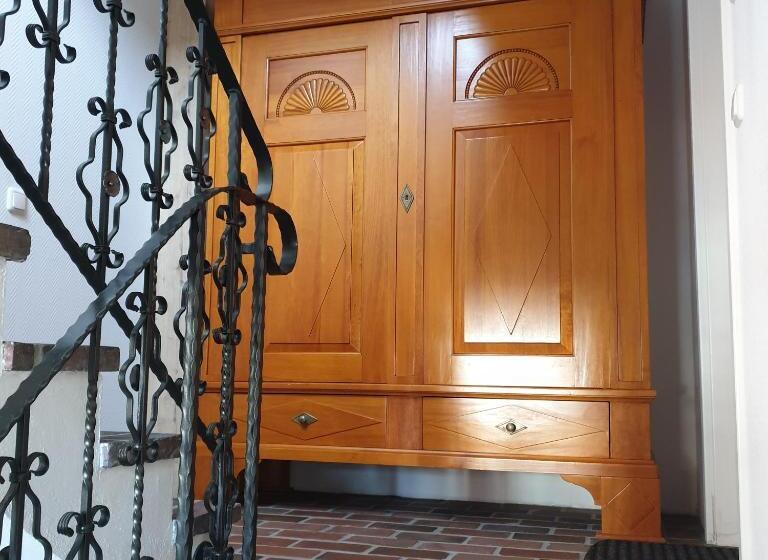 Полулюкс Повышенной Комфортности, Apartuum