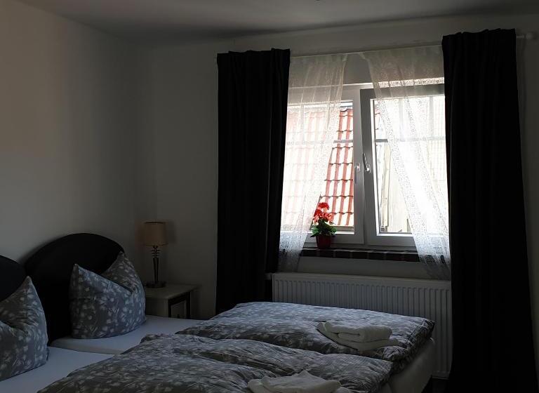 Полулюкс Повышенной Комфортности, Apartuum