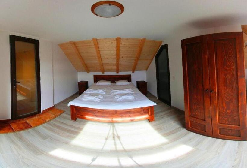 ファミリールーム, Casa Cartianu