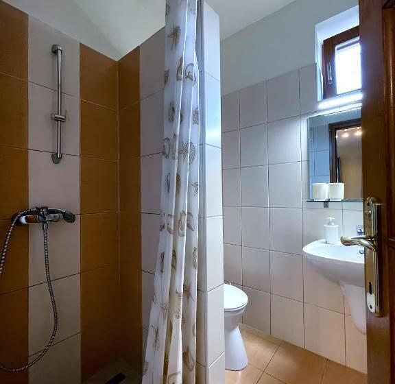 Апартаменты 1 Спальня с Балконом, Dreiszker Apartmanház