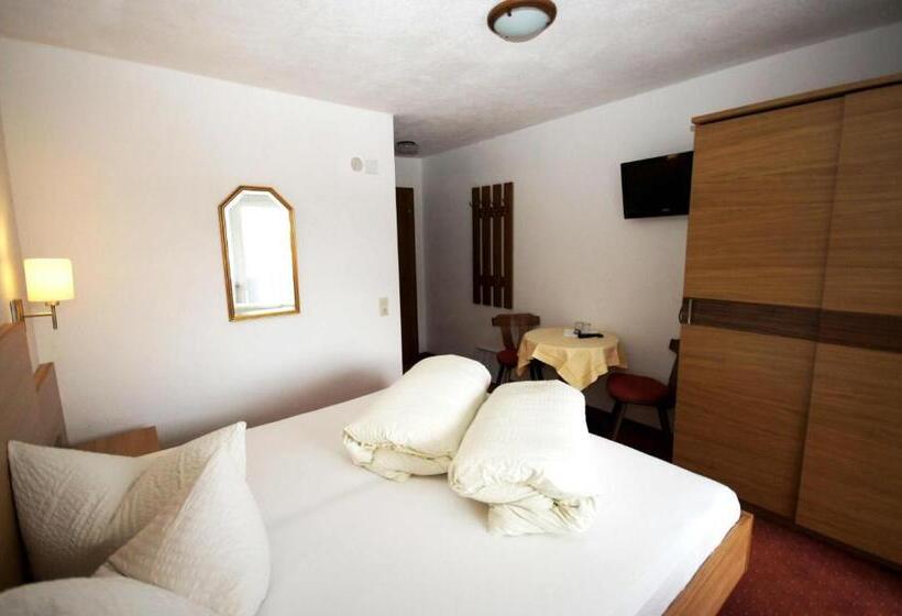 غرفة قياسية, Garni Rudigier