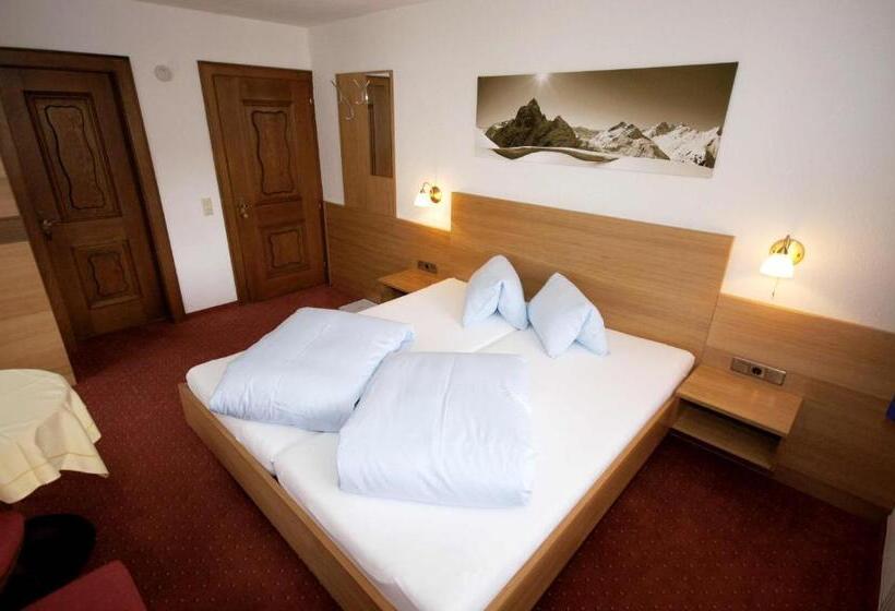 غرفة قياسية, Garni Rudigier