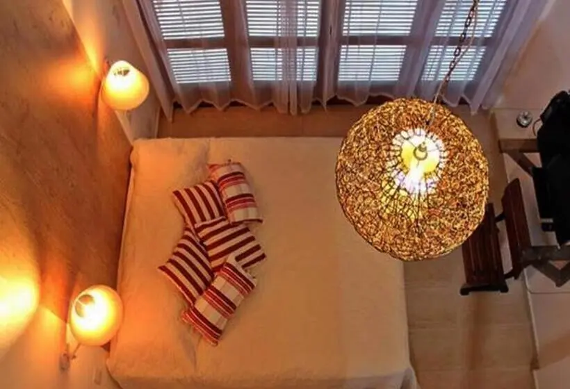 デラックススイート, Hospedaria Fascino Del Mare Guesthouse
