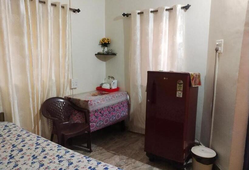 اتاق استاندارد, Jason Guest House
