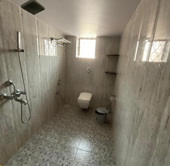 חדר דלוקס, Jason Guest House