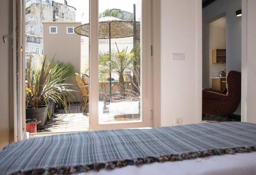 1 Bedroom Penthouse Apartment, Kumbaracı Apartments & Suites