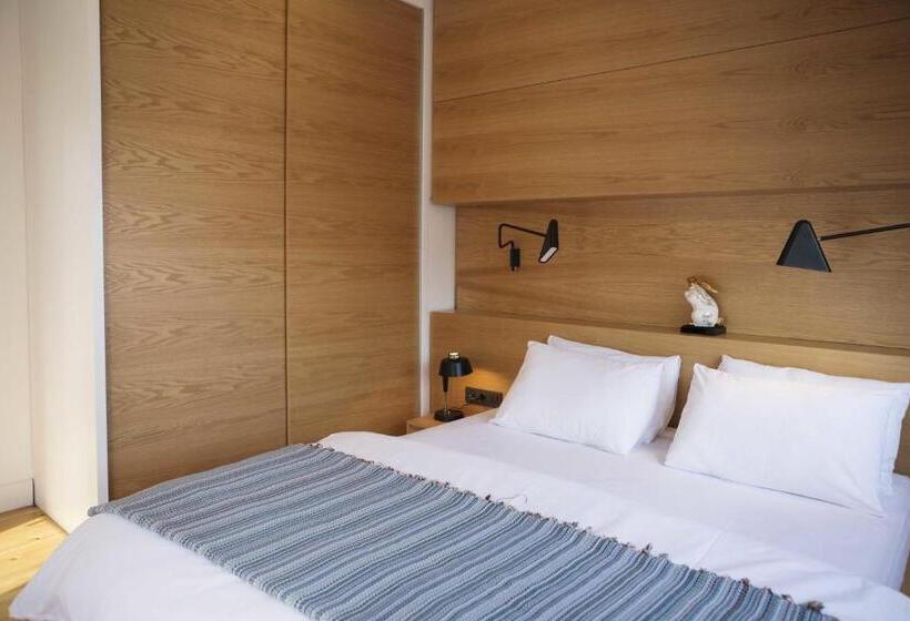 1 Bedroom Penthouse Apartment, Kumbaracı Apartments & Suites