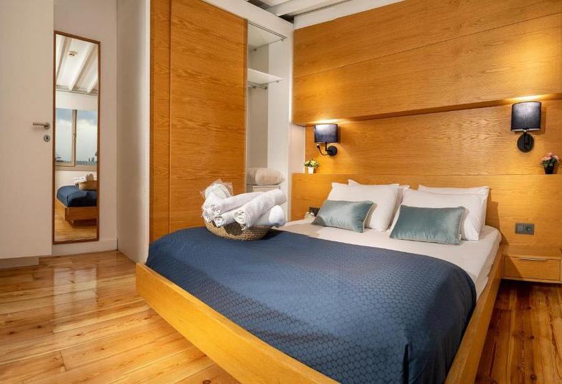1 Bedroom Penthouse Apartment, Kumbaracı Apartments & Suites