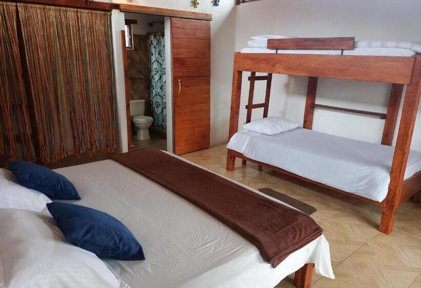 בונגלו משפחתי, Monte Verde Cabañas Y Camping