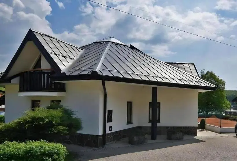 Huoneisto 1 Makuuhuone Parveke, Penzión Prameň