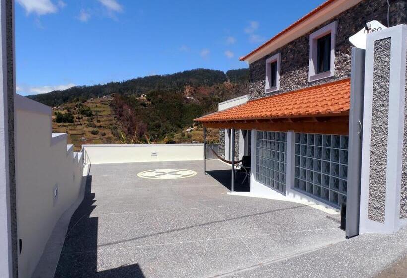 Дом 2 Спальни, Quinta Escola