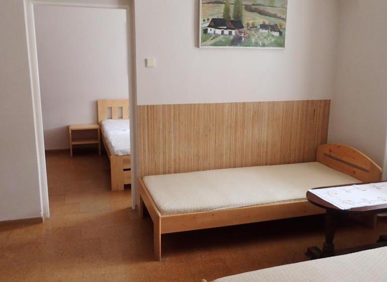 スタンダードルーム, Pension Prislin