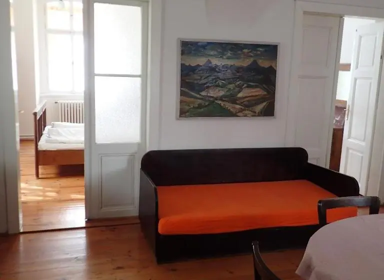 Standard Neljän Hengen Huone, Pension Prislin