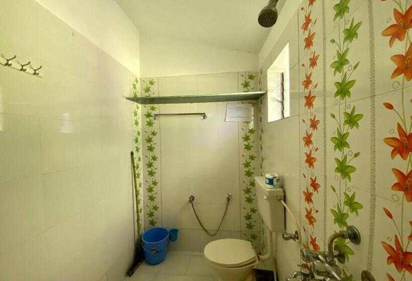 Семейный Номер, Ff Space, Beach Property Only For Shanti Yoga People, Mandremarambol Beach