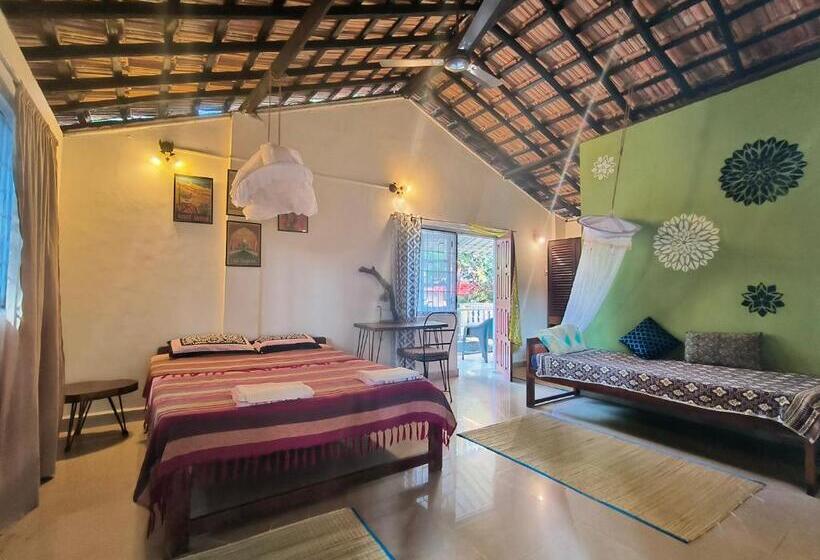 Семейный Номер, Ff Space, Beach Property Only For Shanti Yoga People, Mandremarambol Beach