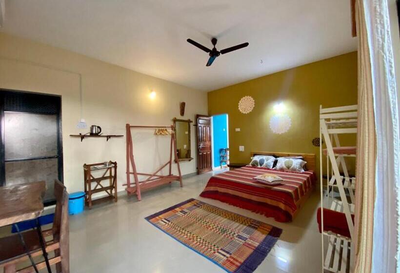 Номер Superior, Ff Space, Beach Property Only For Shanti Yoga People, Mandremarambol Beach