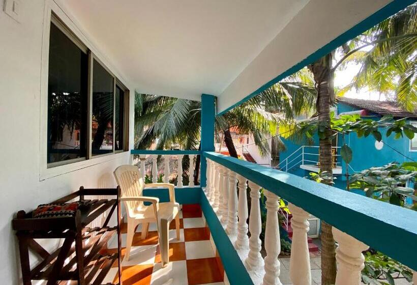 Номер Стандарт с Балконом, Ff Space, Beach Property Only For Shanti Yoga People, Mandremarambol Beach