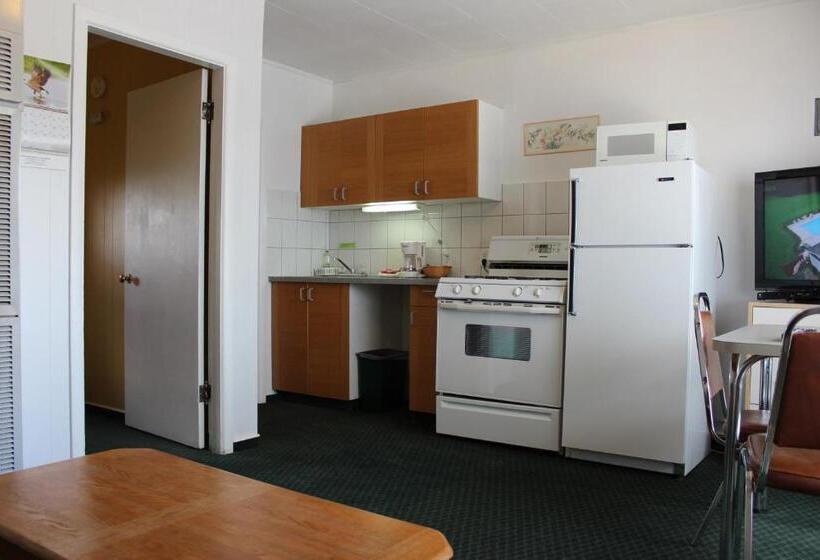 스위트, Wheatland Motel