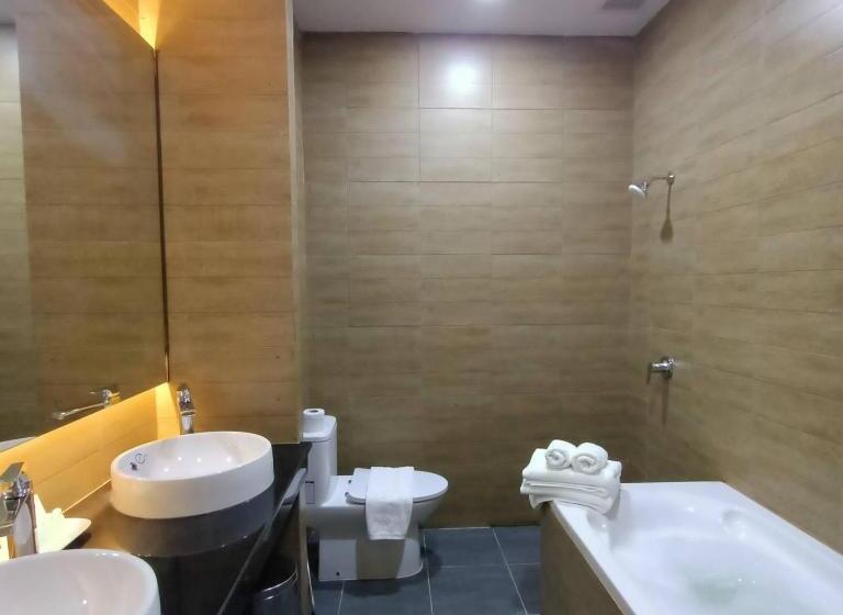 חדר דלוקס, Mayflower Grande Suite