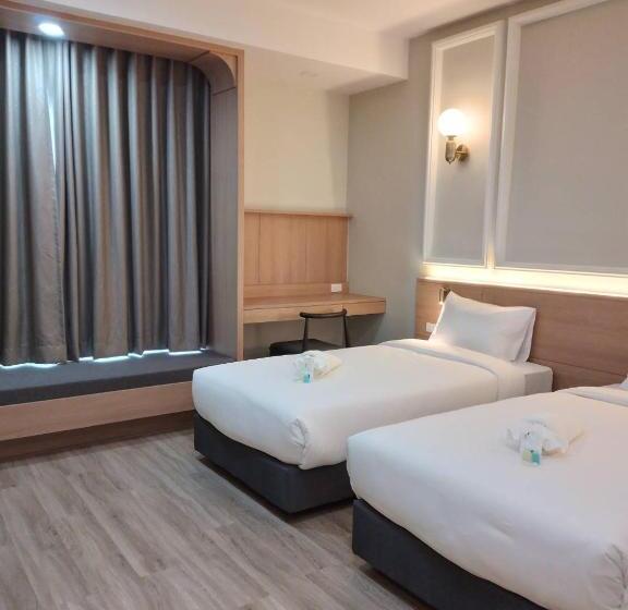 חדר דלוקס, Mayflower Grande Suite