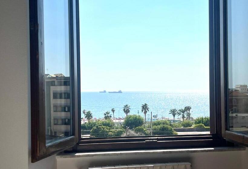 Номер Deluxe Вид на Море, Sealovers House Sea View Deluxe