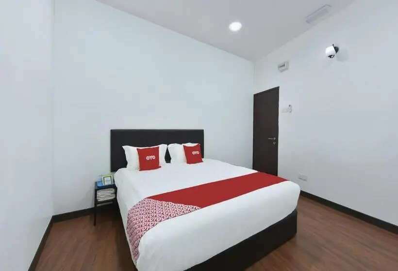 Standard-huone King-vuode, Madeena Inn By Oyo