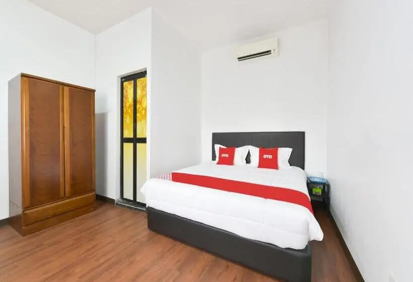 Deluxe-huone King-vuode, Madeena Inn By Oyo