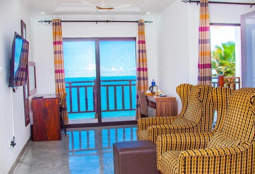 اتاق سوپریور, Majula Boutique