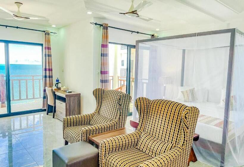 اتاق سوپریور, Majula Boutique