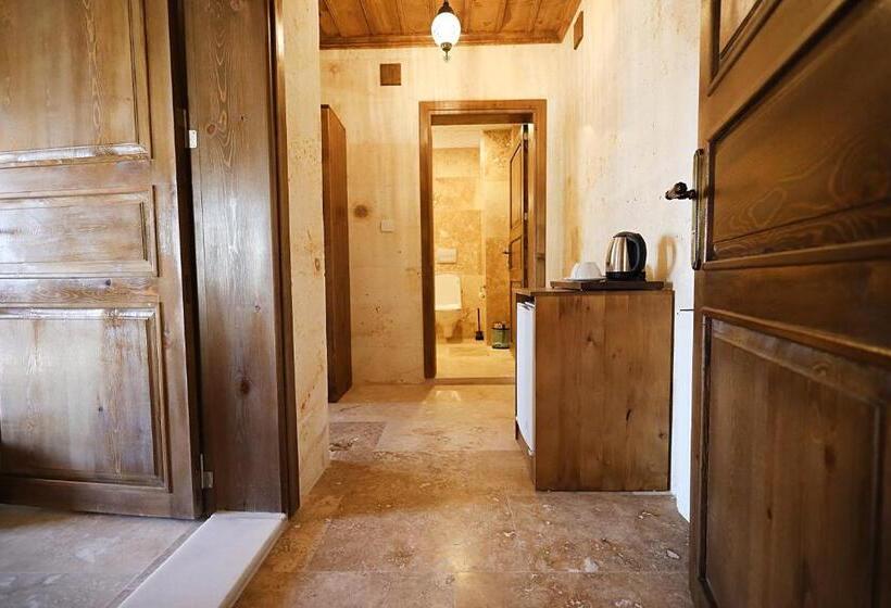 패밀리 스위트, Rocca Stone House