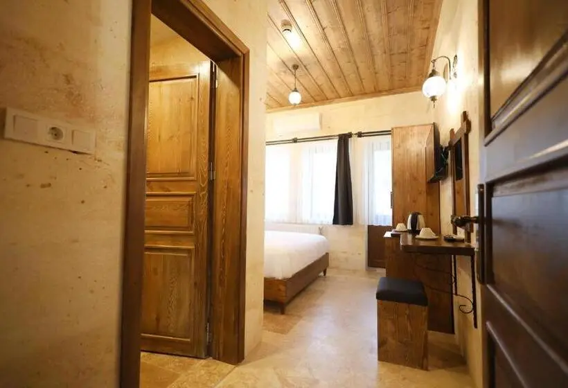 Standard-huone Parveke, Rocca Stone House