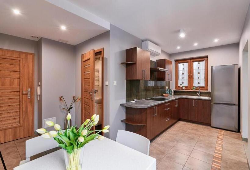 اتاق استاندارد, Artis Dom Gościnny