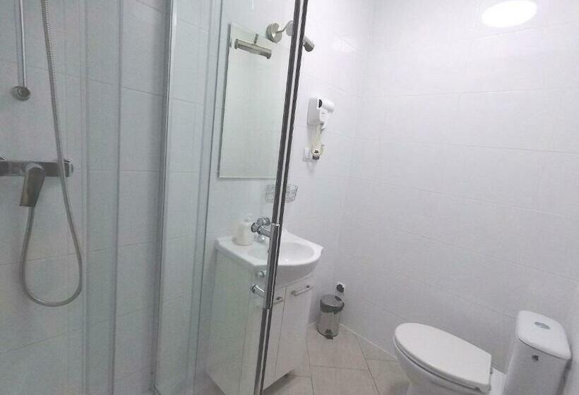 חדר סטנדרט, Colnus