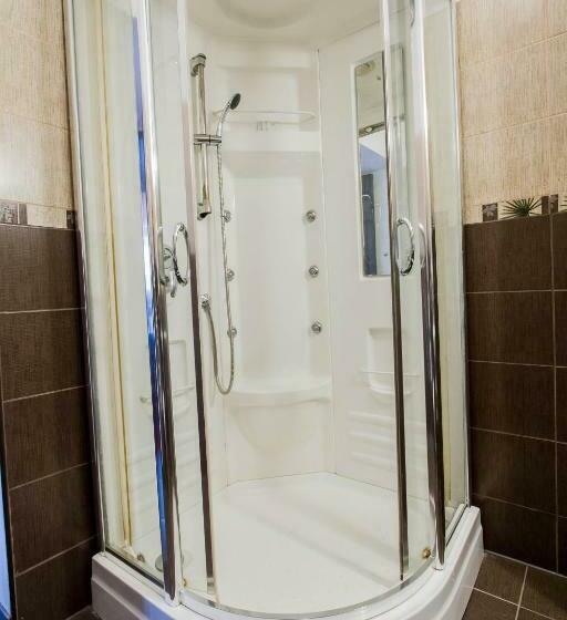 スタンダードルーム, Complex Turistic Max International