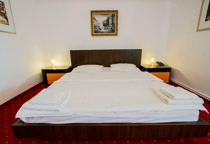 スーペリアールーム, Complex Turistic Max International