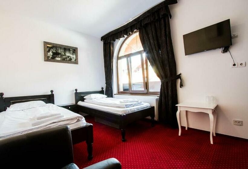 スタンダードルーム, Complex Turistic Max International