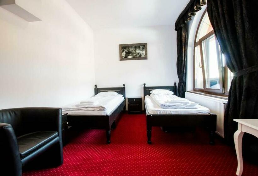 スタンダードルーム, Complex Turistic Max International