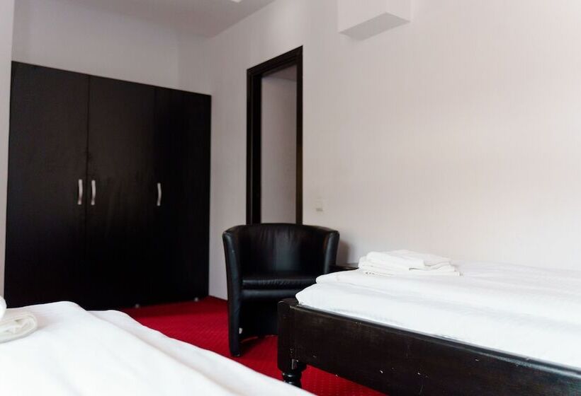 スタンダードルーム, Complex Turistic Max International