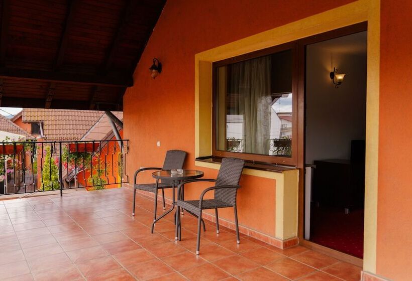 スーペリアールーム, Complex Turistic Max International