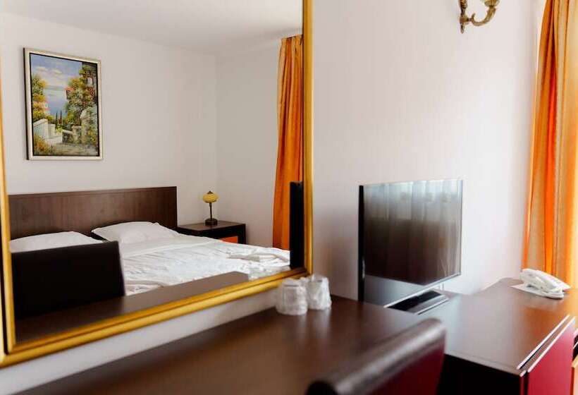 スーペリアールーム, Complex Turistic Max International