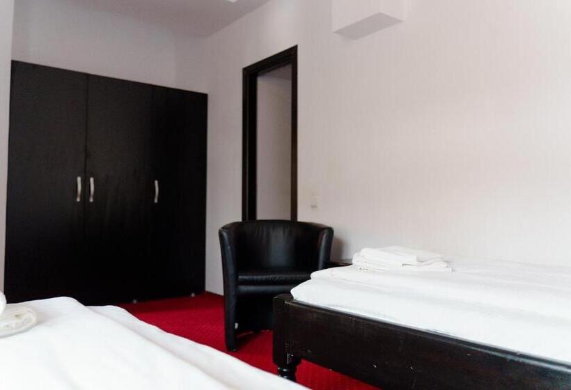 スタンダードルーム, Complex Turistic Max International