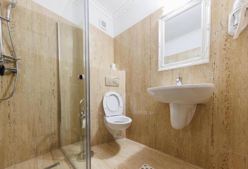 スーペリアールーム, Complex Turistic Max International