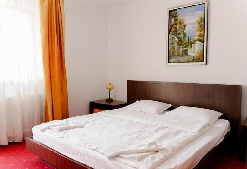 スーペリアールーム, Complex Turistic Max International