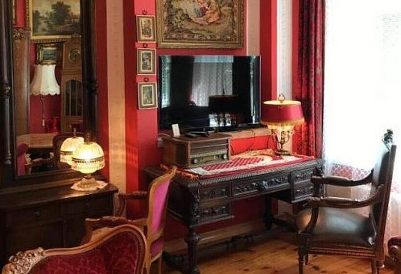 Апартаменты 1 Спальня, Dwór Barocco