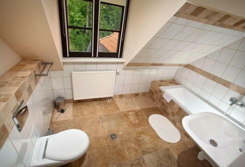 Четырехместный Номер Стандарт, Farma Many B&b, Noclegi Suntago & Deepspot