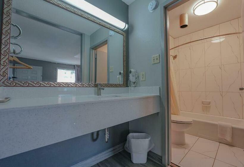 غرفة قياسية سرير كينج, Executive Inn Locust Grove