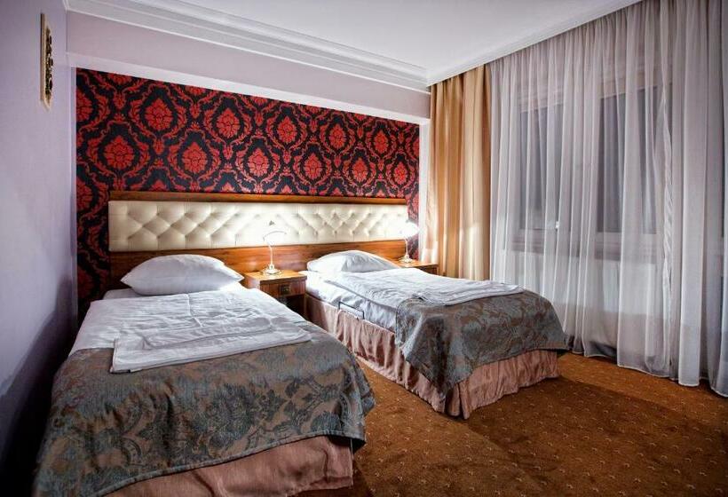 غرفة قياسية, Gold